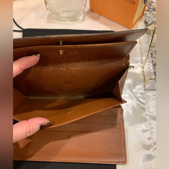 Louis Vuitton checkbook trifold wallet - Picture 8 of 15